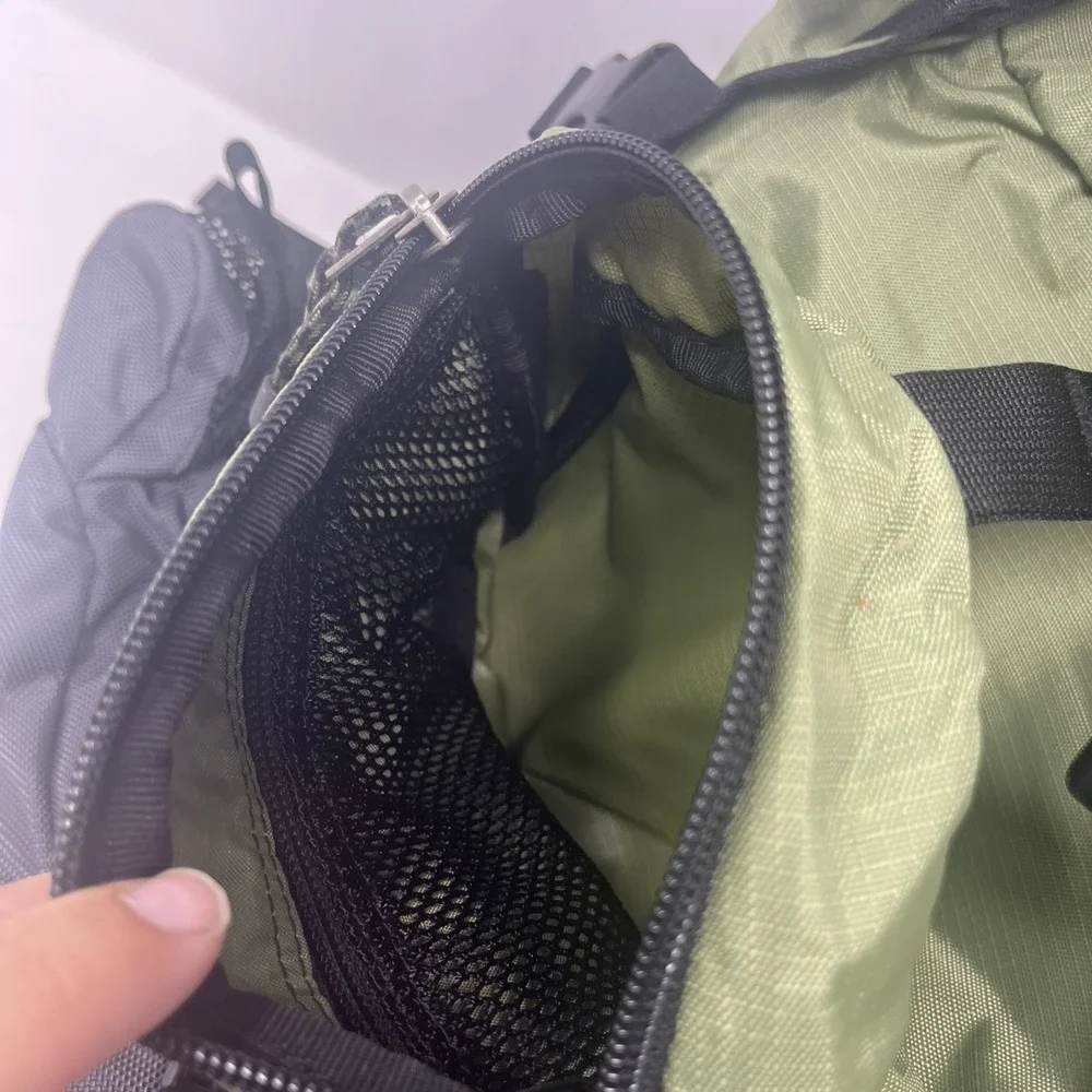 Orvis Fly Fishing Backpack Olive Drab Hiking Rod Bag Water-Resistant